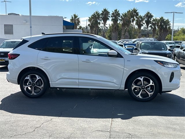 Used 2024 Ford Escape ST-Line Select w/ Tech Pack #2 image 44