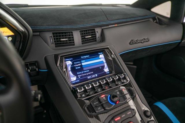 Used 2017 Lamborghini Aventador LP 750-4 Superveloce AWD/4WD image 20