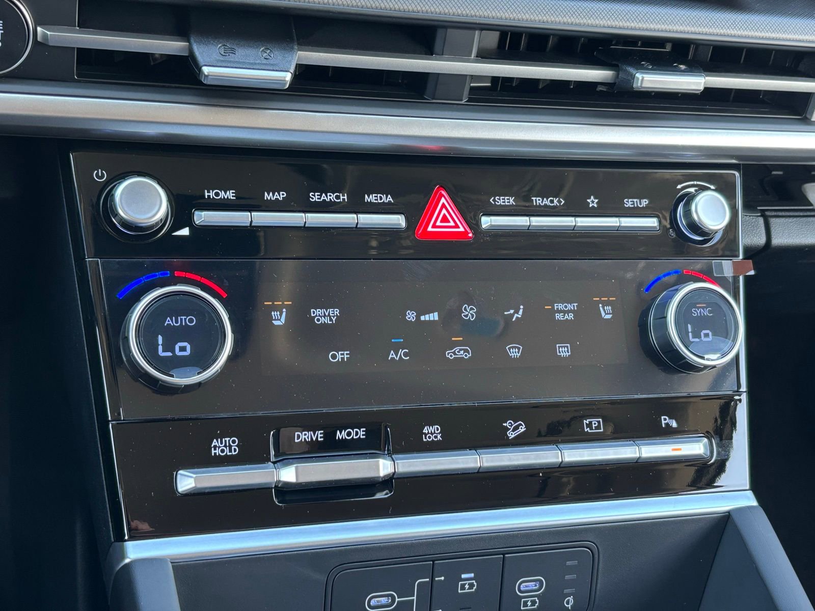 New 2026 Hyundai Santa Fe SEL AWD/4WD image 23