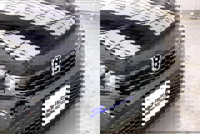 Certified 2024 Honda Civic LX image 30