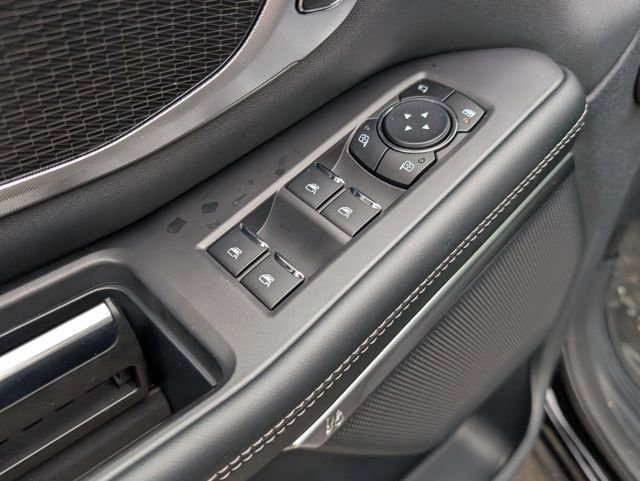 New 2025 Ford Expedition Platinum w/ Stealth Performance Package image 15