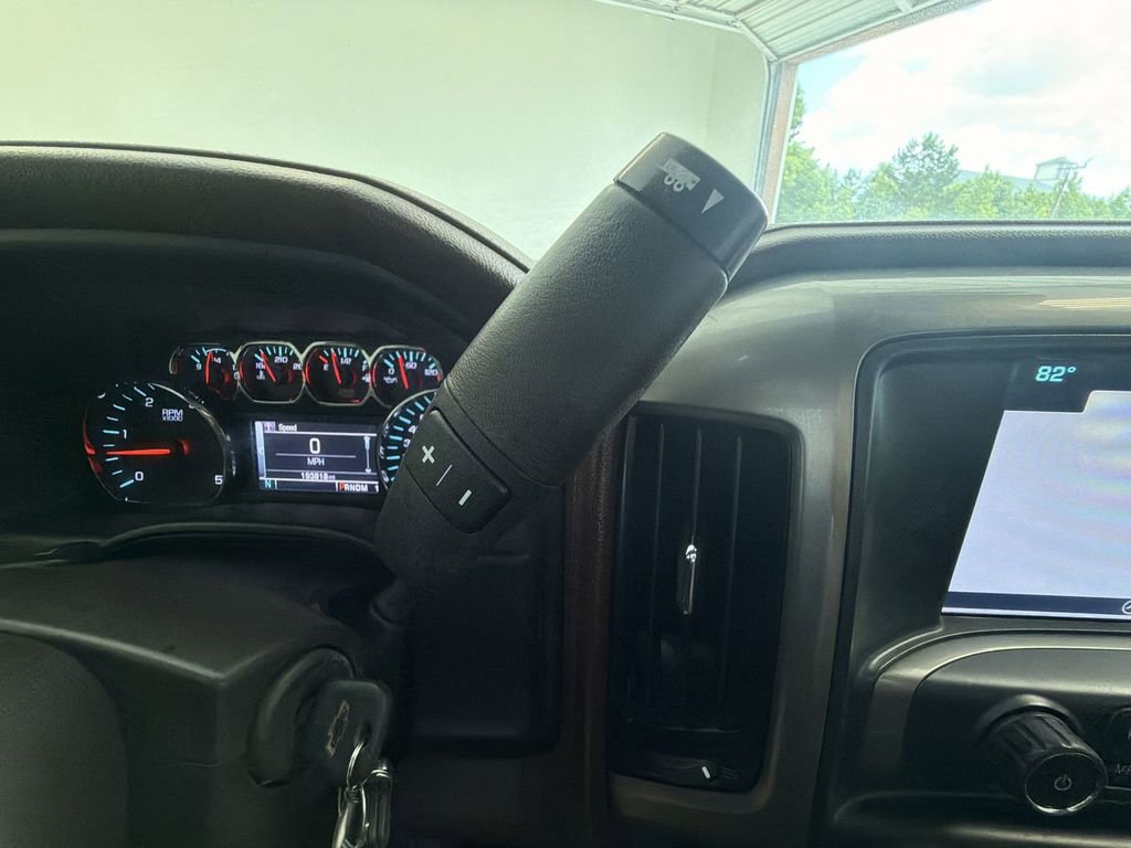 Used 2016 Chevrolet Silverado 2500 High Country w/ Duramax Plus Package AWD/4WD image 15