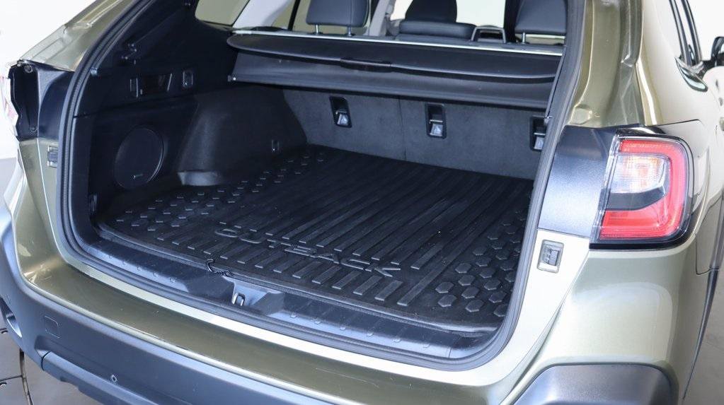 Used 2024 Subaru Outback Onyx Edition image 24
