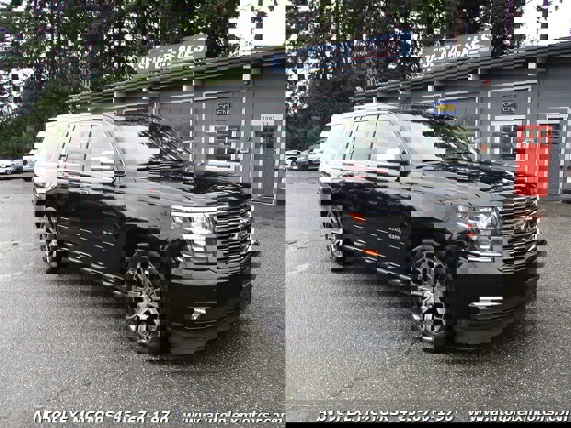 Used 2018 Chevrolet Suburban Premier image 1