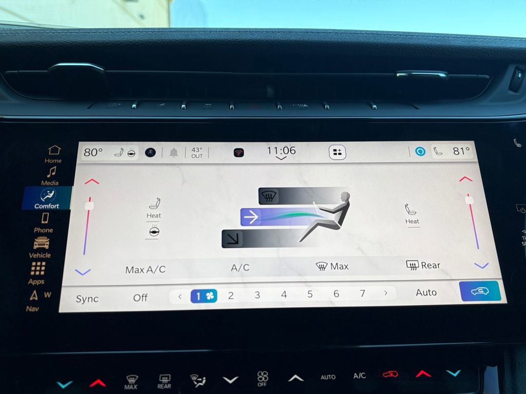 New 2026 Jeep Grand Cherokee Altitude image 28