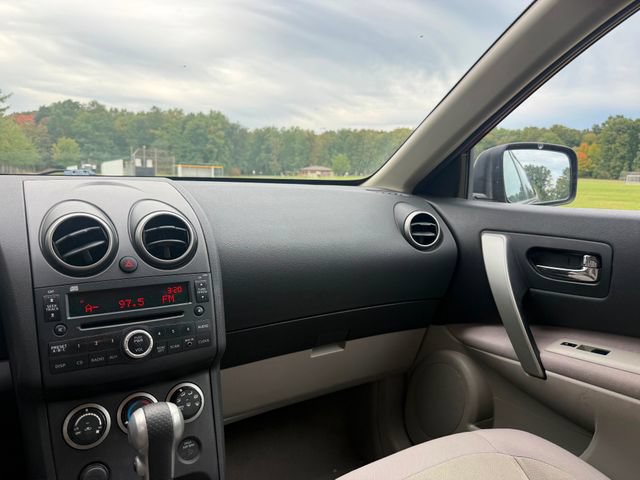 Used 2010 Nissan Rogue S w/ 360 Degree Value Pkg AWD/4WD image 10