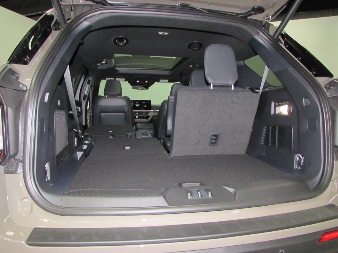 New 2026 Ford Explorer ST w/ Sun And Sound Package image 30