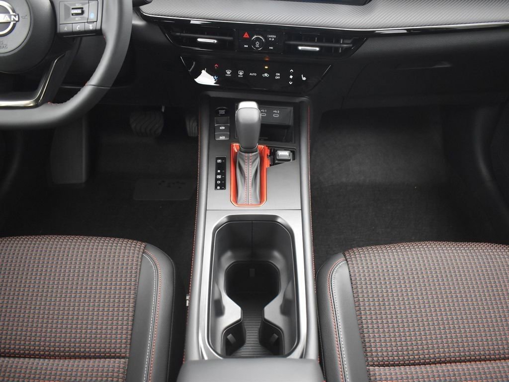 New 2026 Nissan Kicks SR w/ SR Premium Package image 12