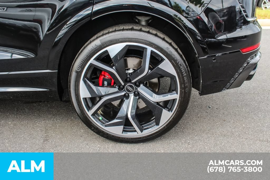 Used 2024 Audi RS Q8 AWD/4WD image 16