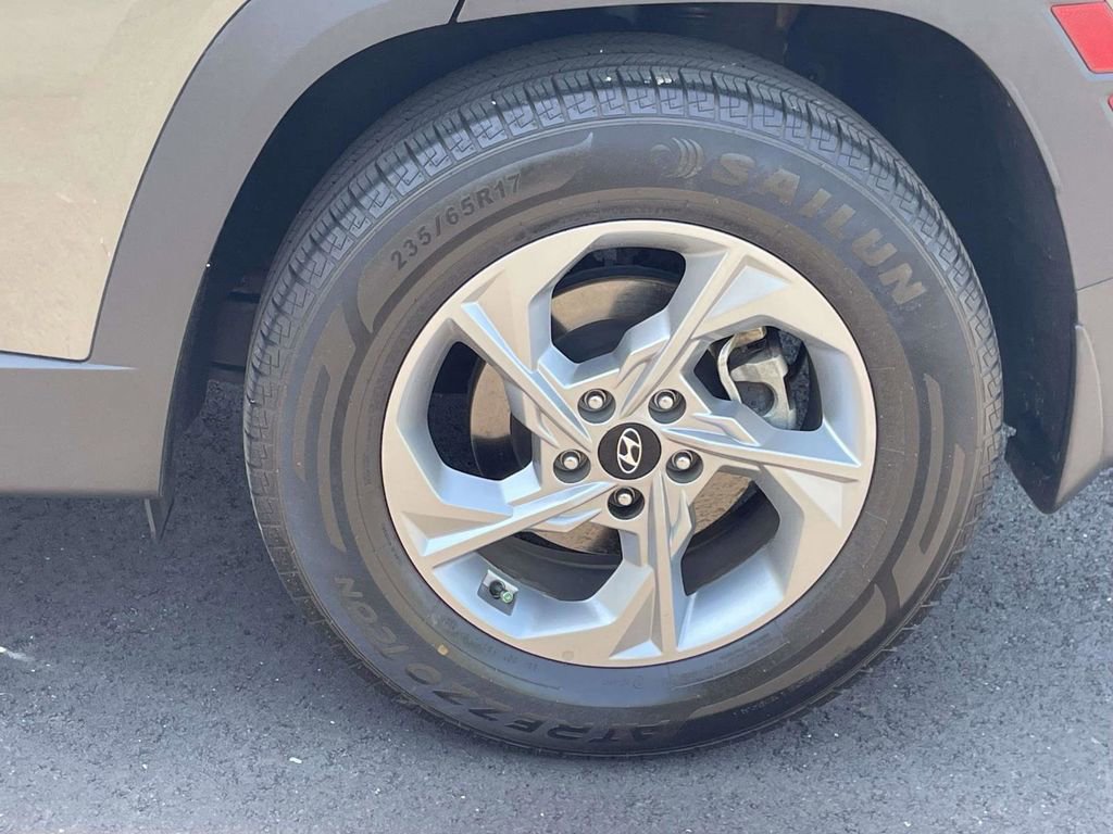 Certified 2023 Hyundai Tucson SE FWD image 28