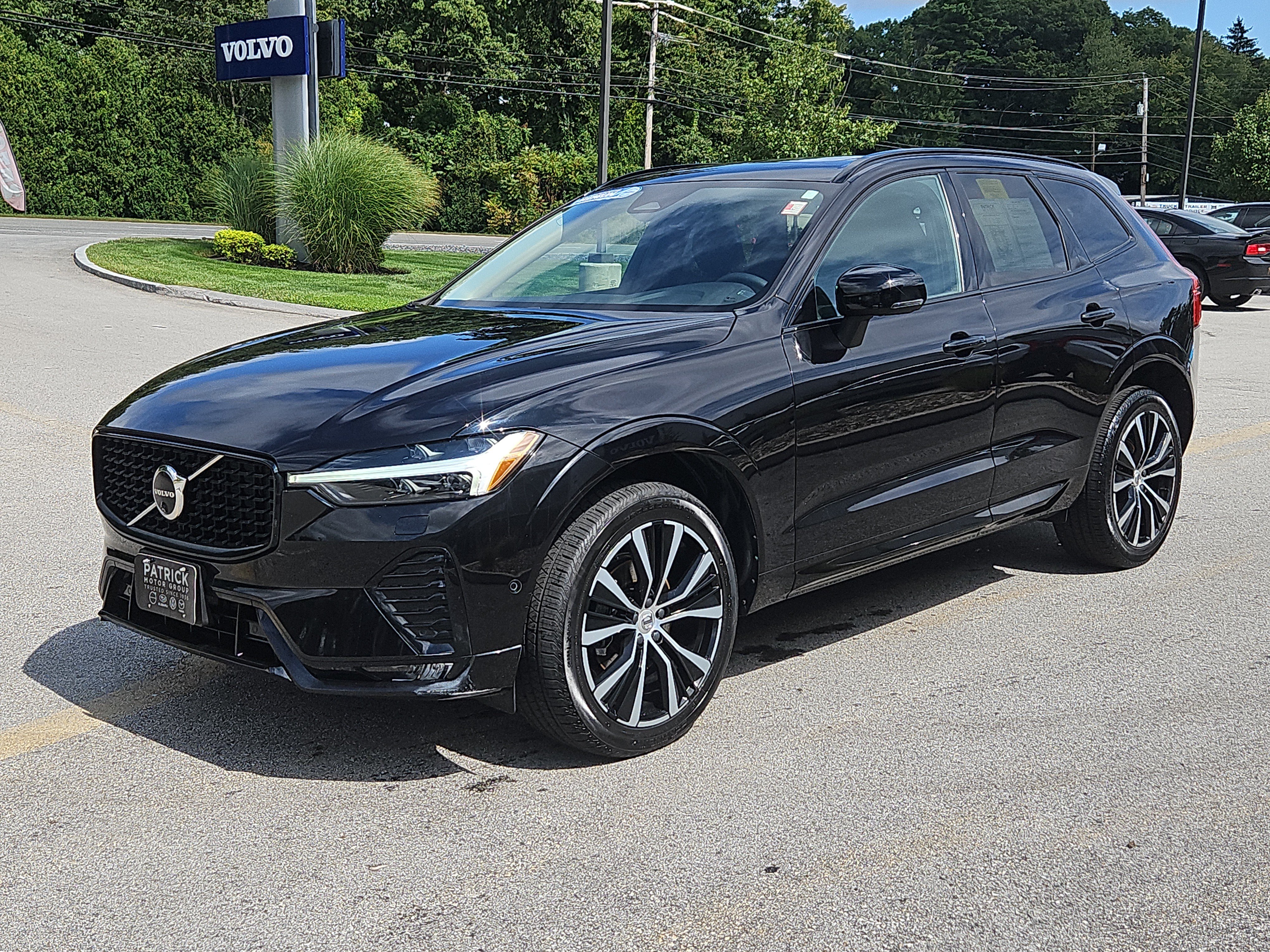 Used 2024 Volvo XC60 B5 Plus w/ Protection Package Premier AWD/4WD image 26