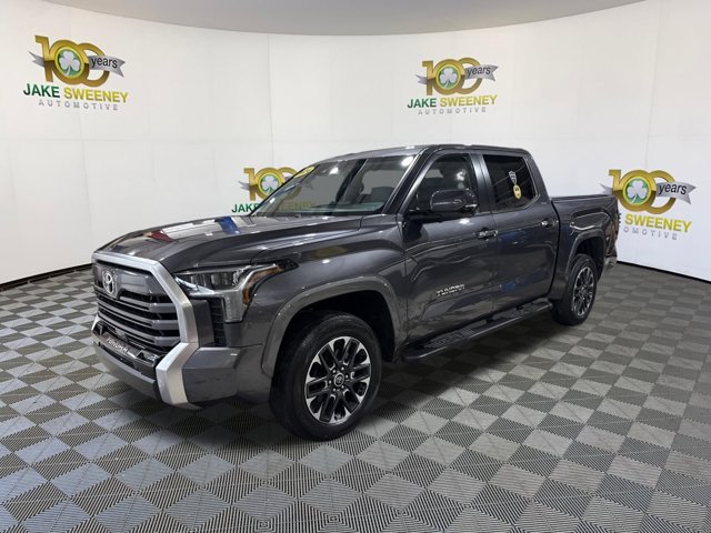 Used 2024 Toyota Tundra Limited AWD/4WD image 4