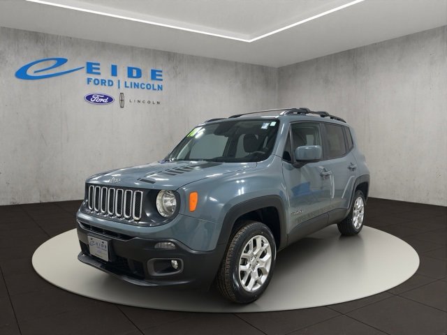 Used 2018 Jeep Renegade Latitude video 2