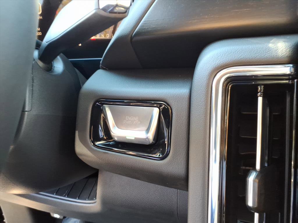 New 2026 GMC Yukon Denali w/ Sun & Power Step Package image 13