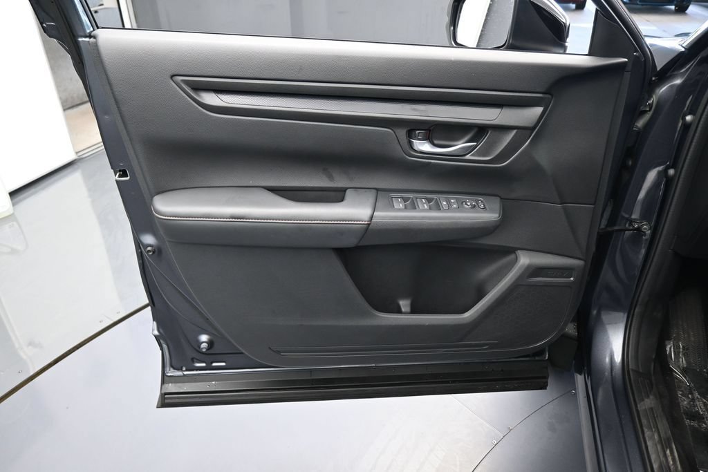 Used 2024 Honda CR-V Sport image 14