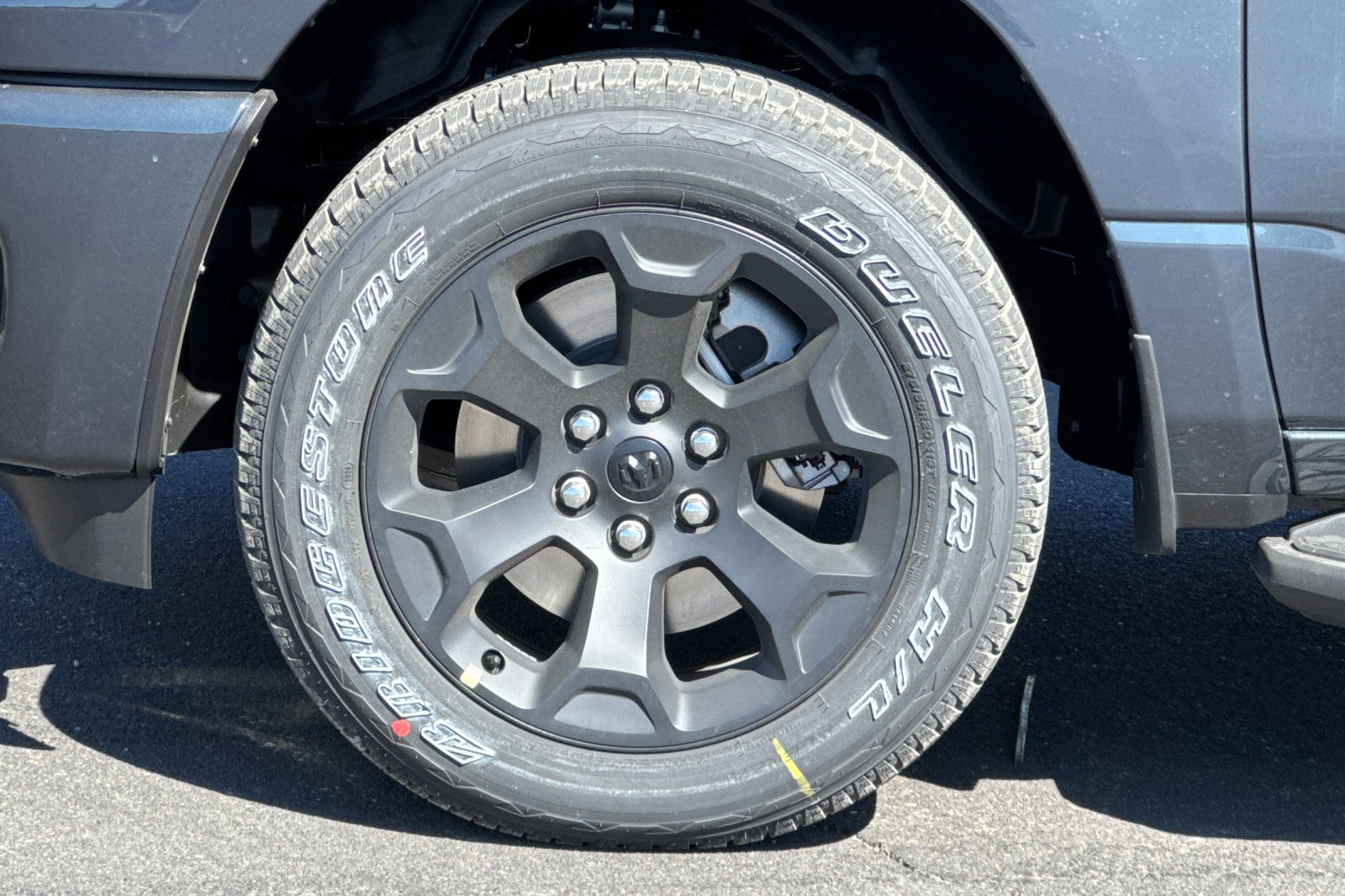 New 2026 RAM 1500 Express AWD/4WD image 23