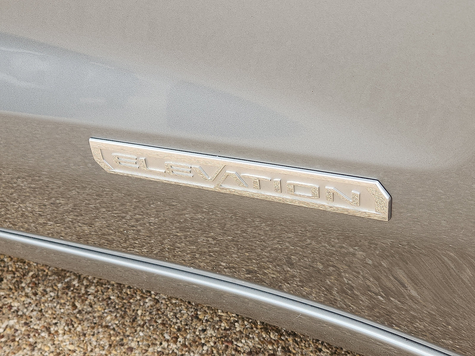 Used 2023 GMC Sierra 1500 Elevation AWD/4WD image 9