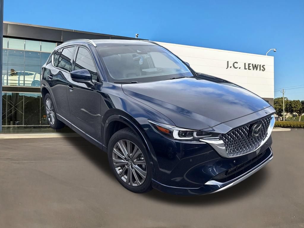 Used 2025 MAZDA CX-5 Signature AWD/4WD image 1