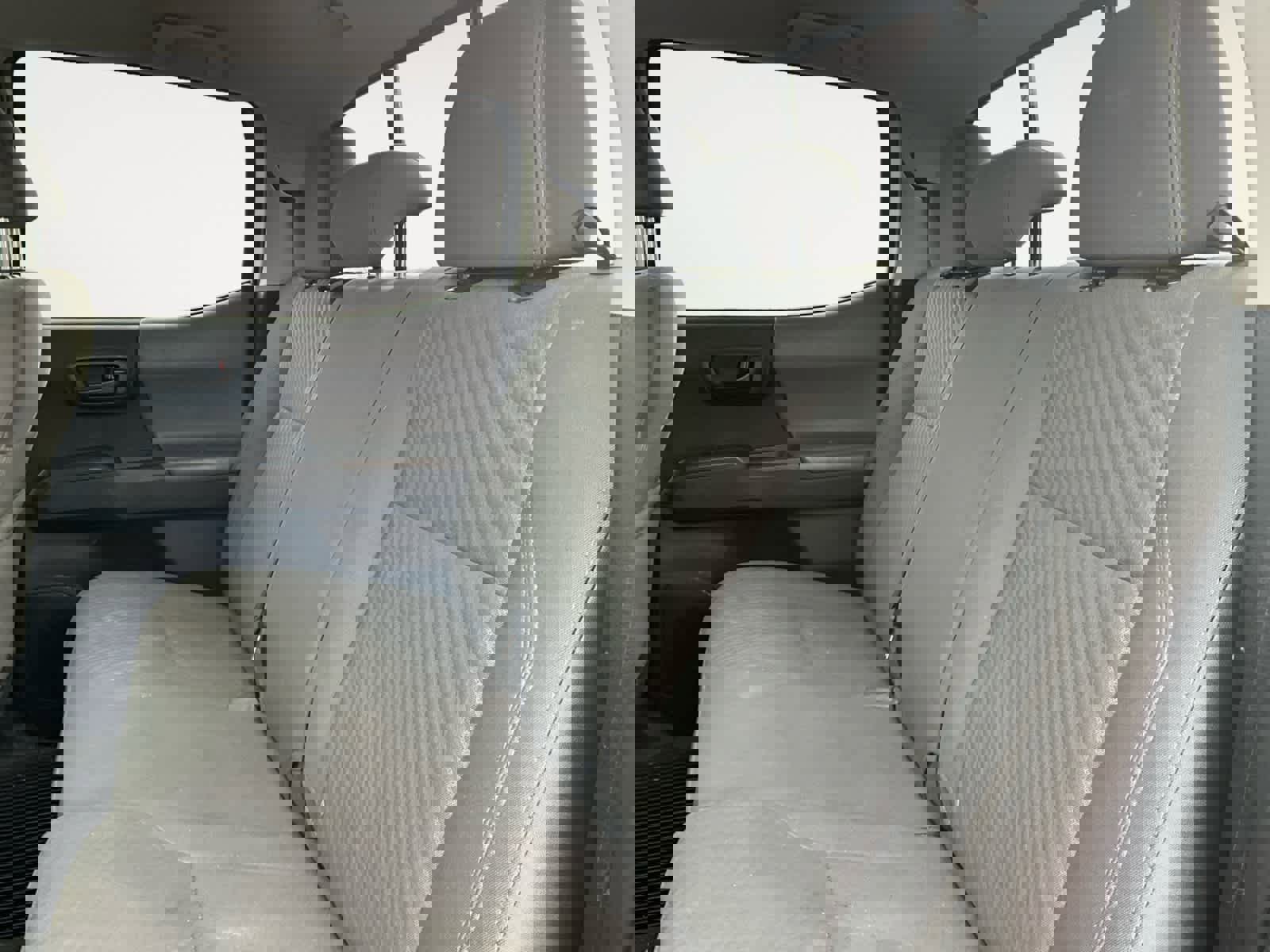 Used 2021 Toyota Tacoma SR image 18