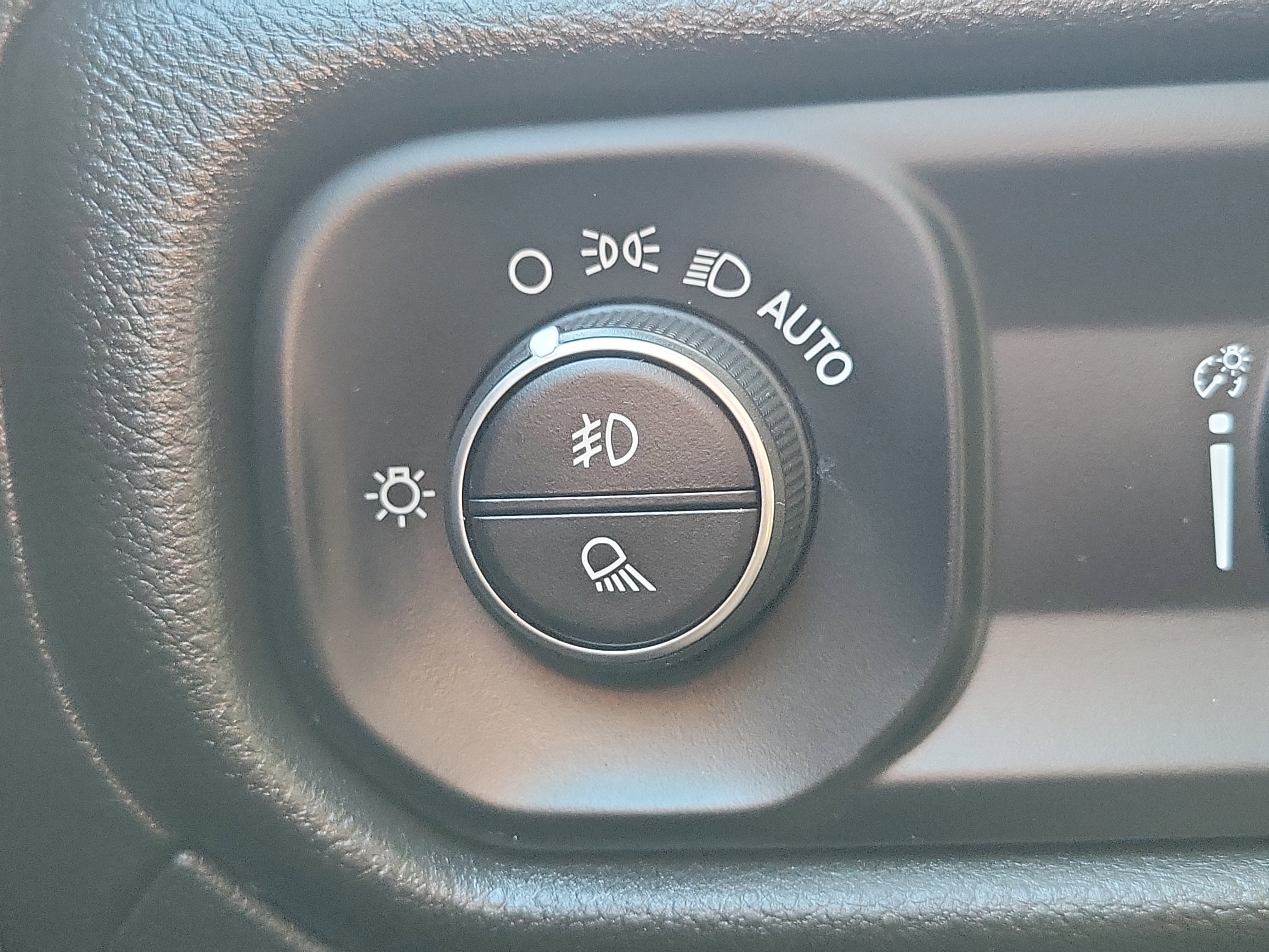 Used 2024 RAM 1500 Tradesman image 25