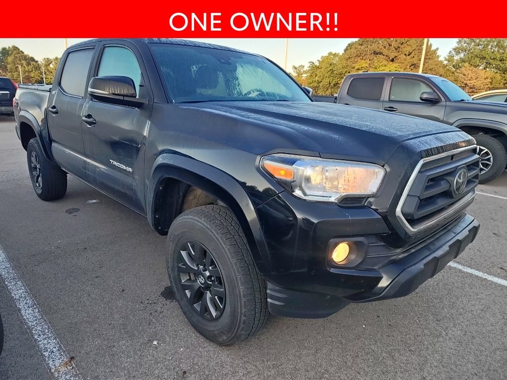 Used 2023 Toyota Tacoma SR5 w/ Technology Package AWD/4WD image 3