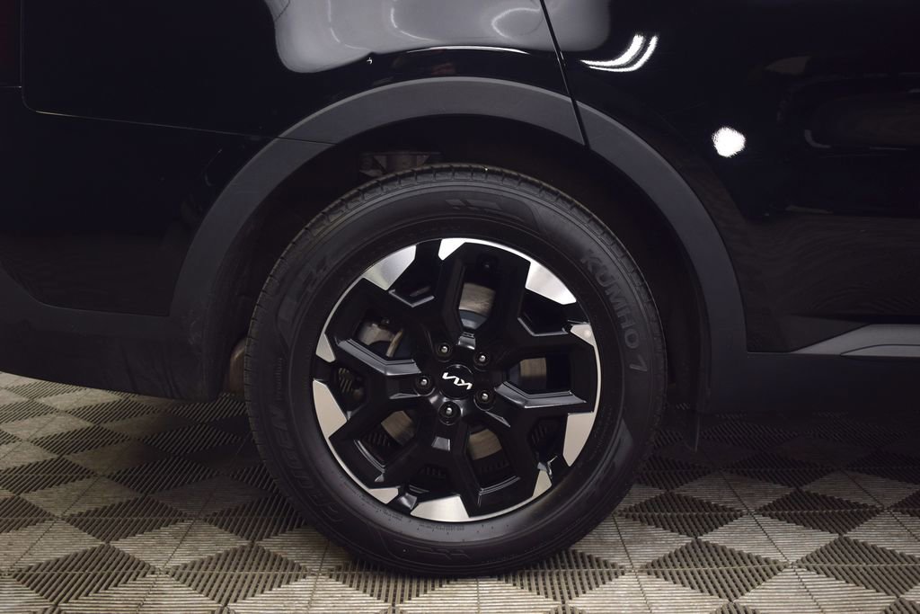 Used 2024 Kia Sorento S image 30