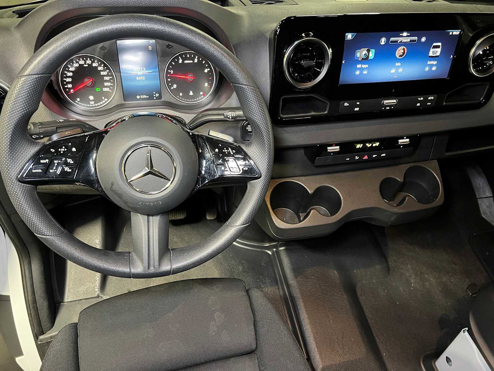 Used 2025 Mercedes-Benz Sprinter 2500 image 37