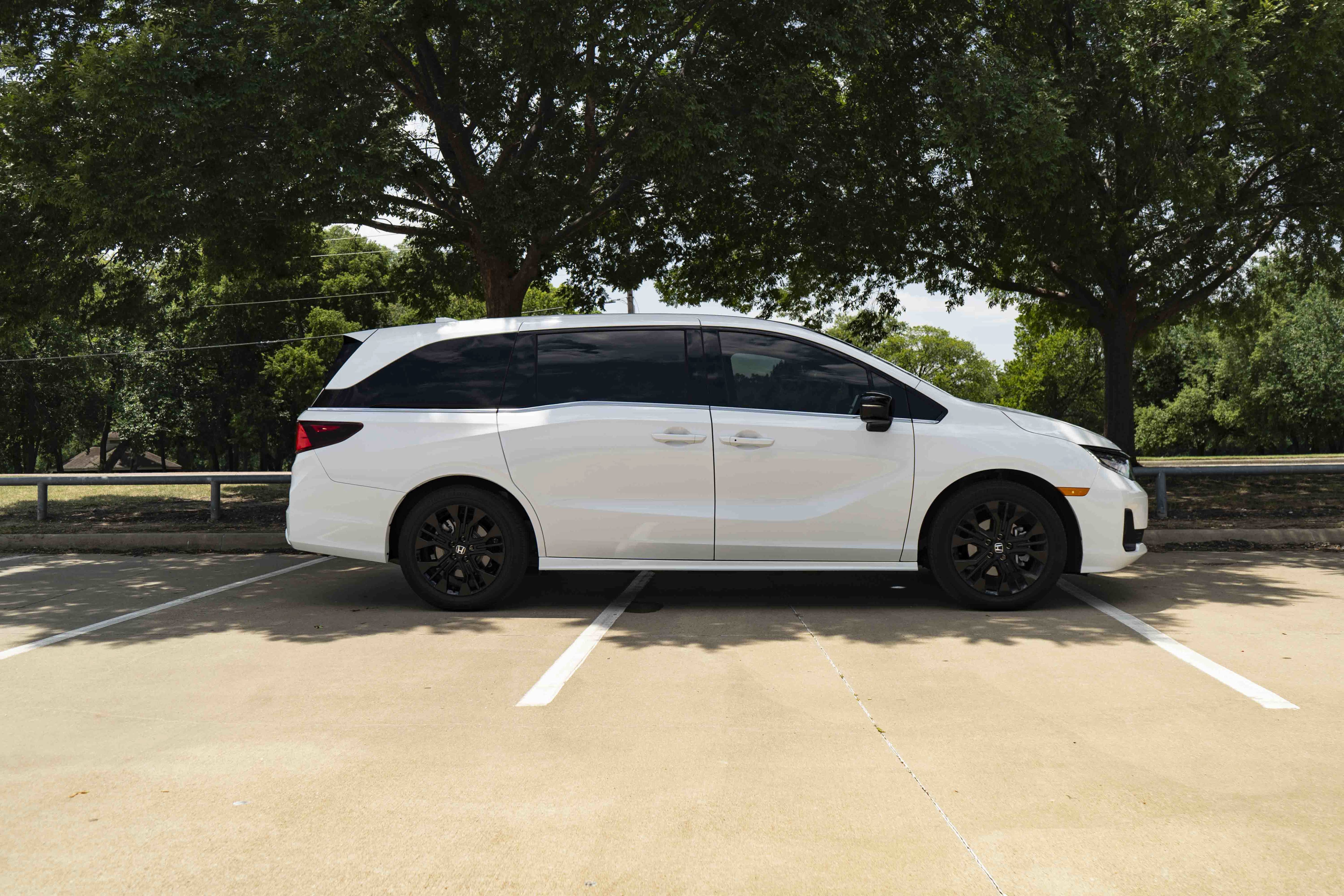Certified 2026 Honda Odyssey Sport-L image 10