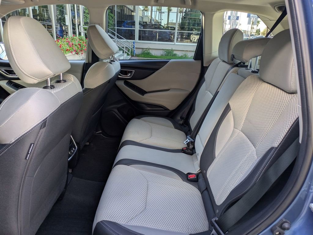 Used 2022 Subaru Forester Premium image 15