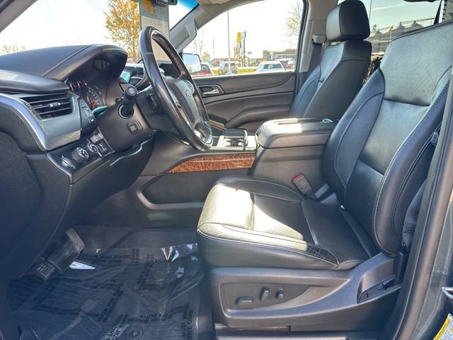 Used 2020 Chevrolet Suburban Premier AWD/4WD image 10