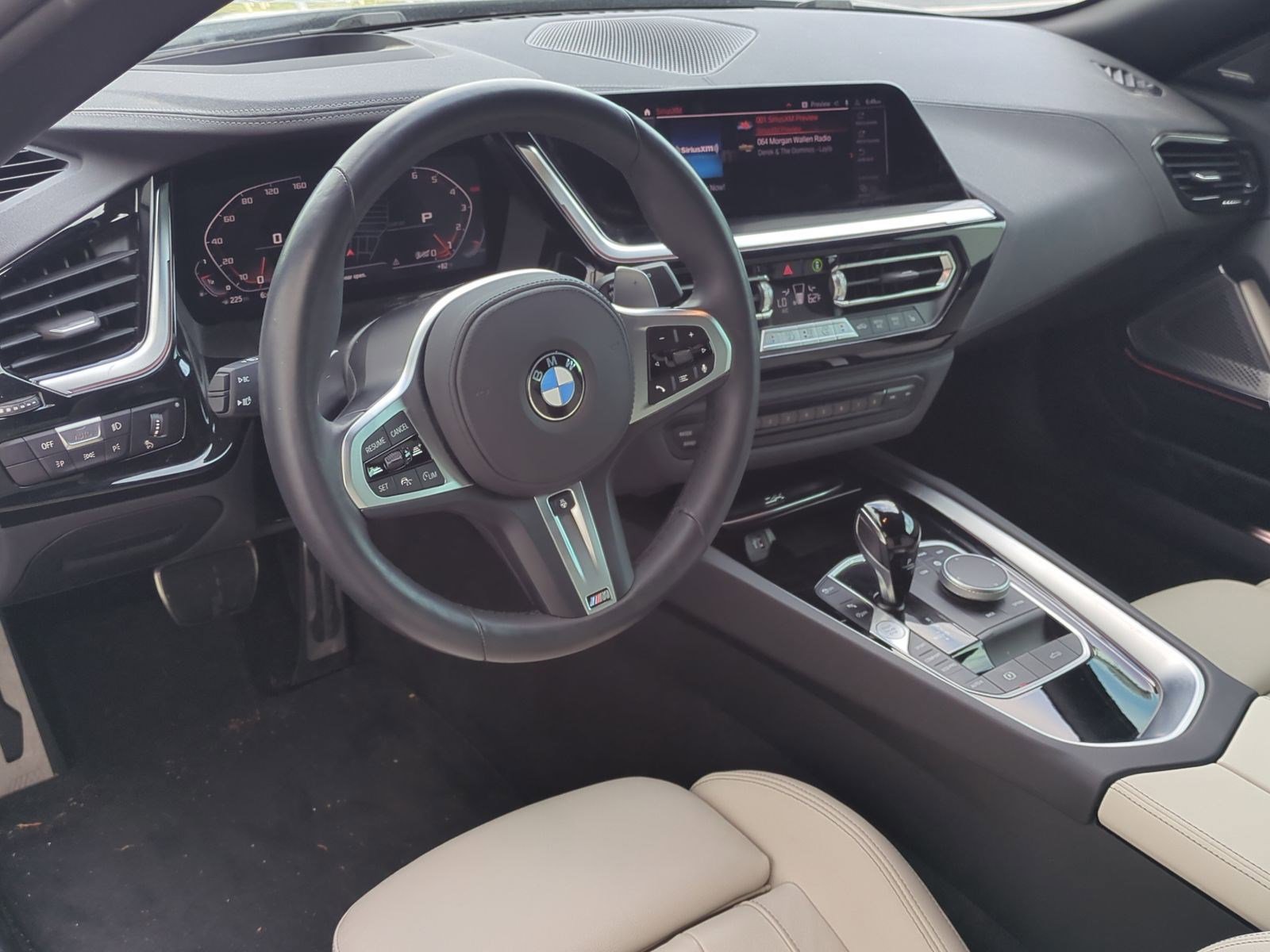 Used 2024 BMW Z4 M40i w/ Premium Package RWD image 29