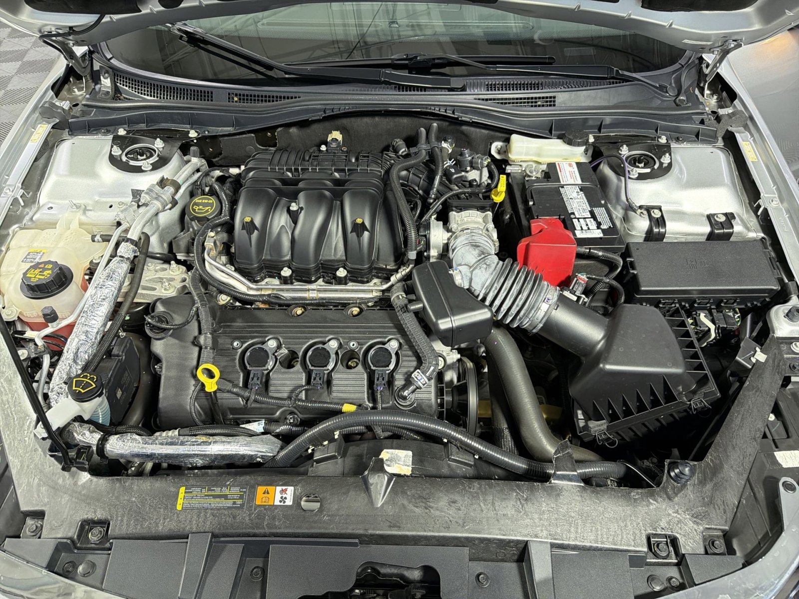 Used 2012 Ford Fusion SEL FWD image 31