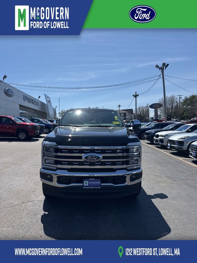 New 2025 Ford F350 Lariat w/ Chrome Package