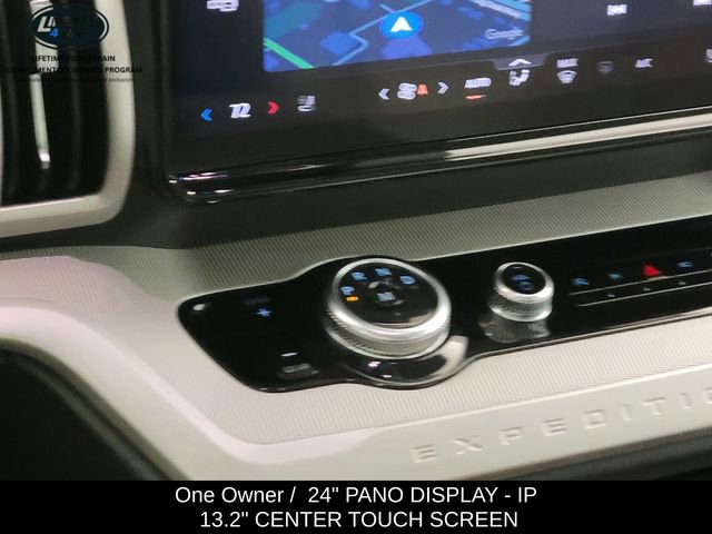 Used 2025 Ford Expedition Active image 25