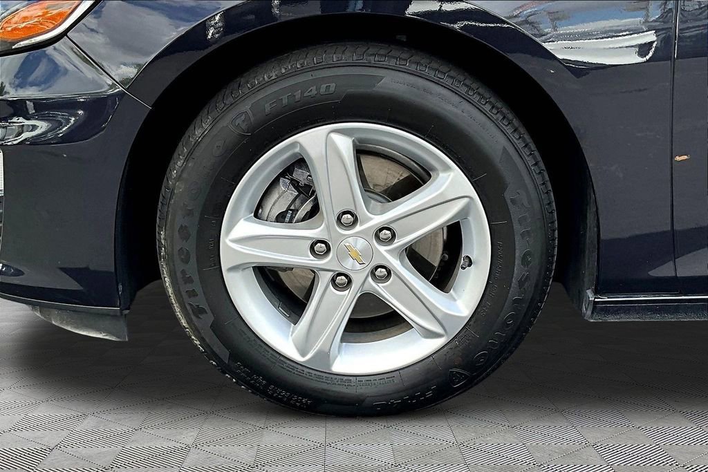 Used 2023 Chevrolet Malibu LS FWD image 30