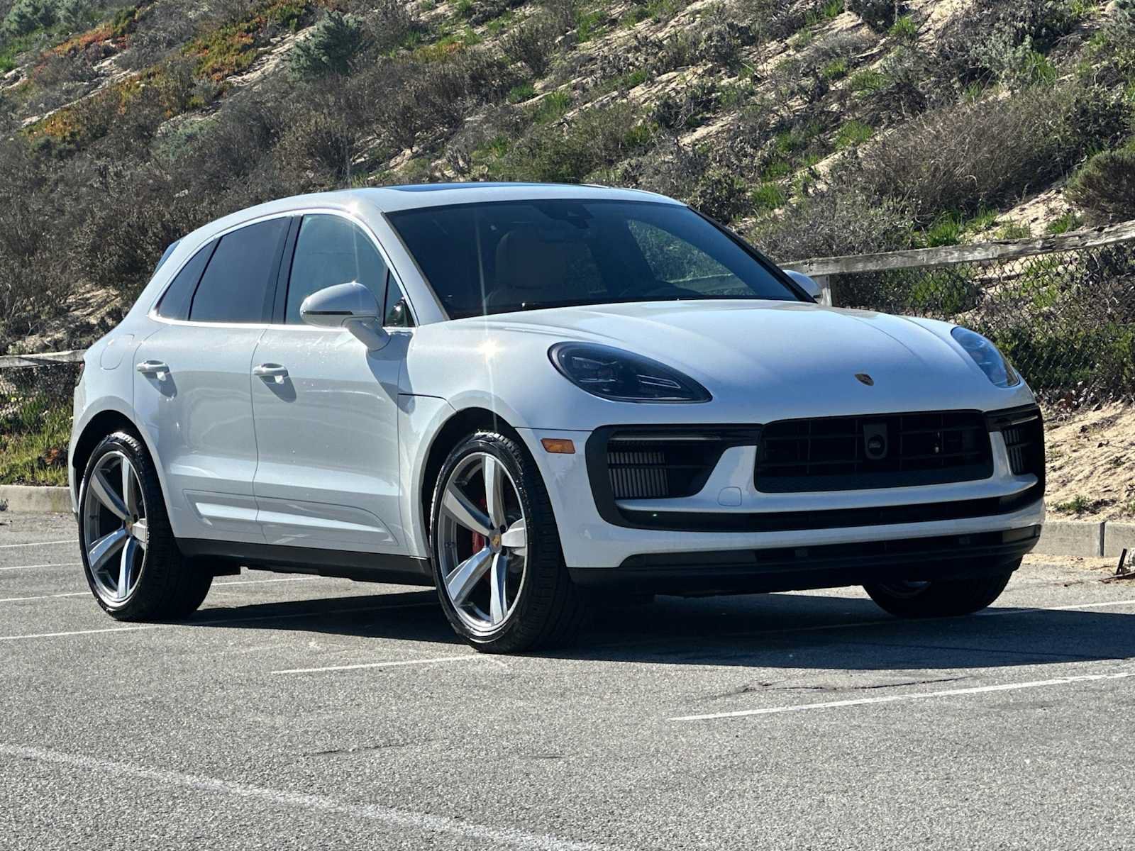 New 2026 Porsche Macan S AWD/4WD image 10