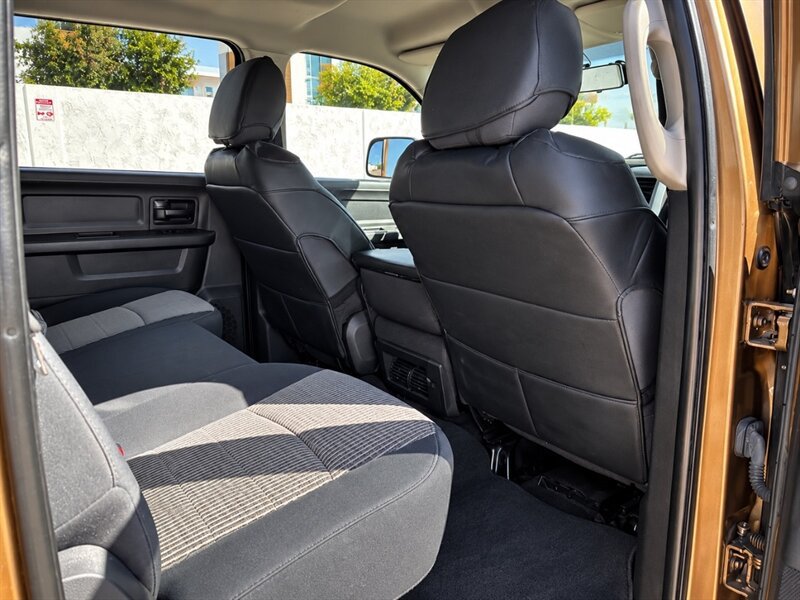 Used 2011 RAM 2500 ST w/ ST Popular Equipment Group AWD/4WD image 22