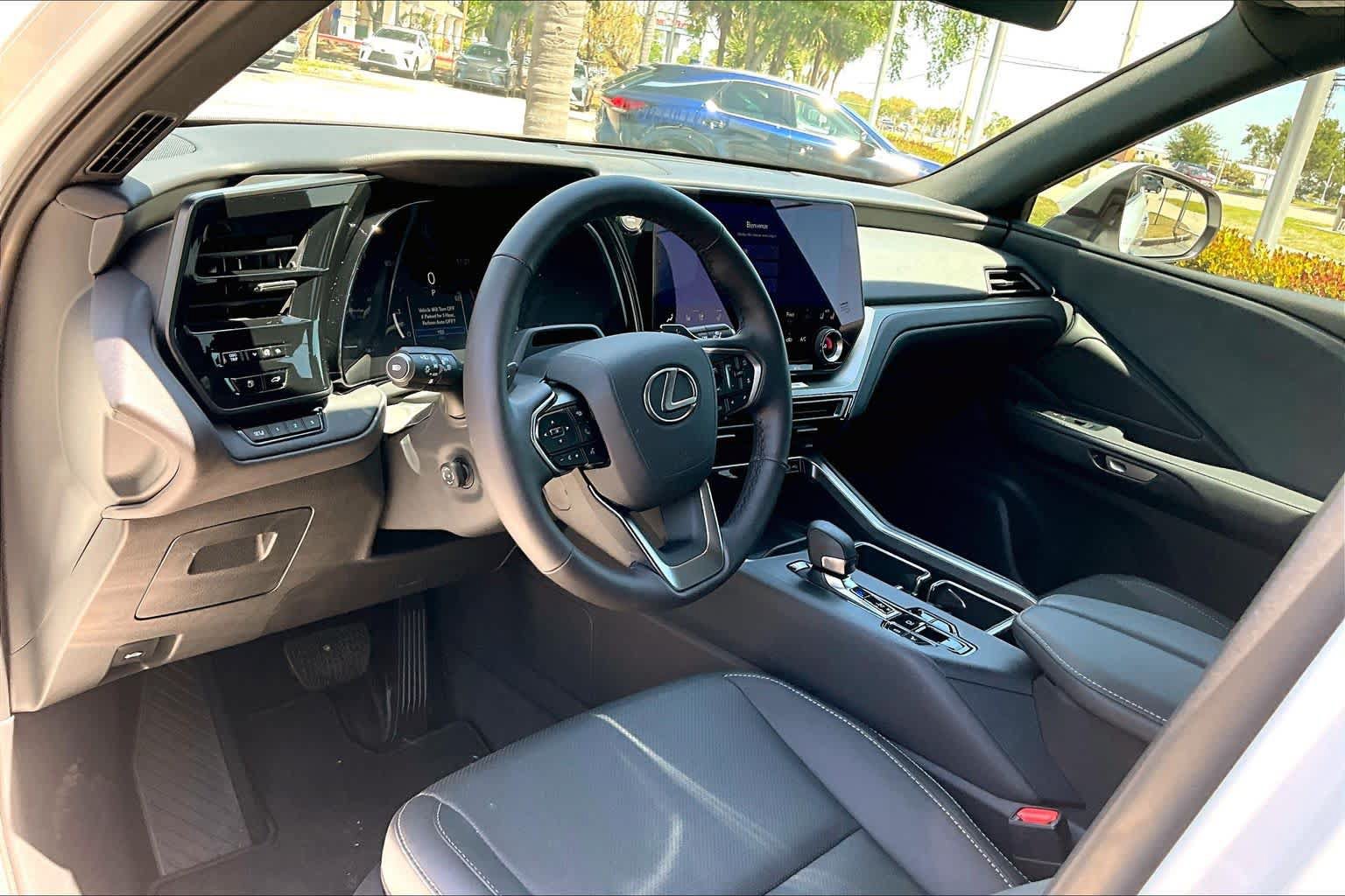 Used 2026 Lexus TX 350 AWD w/ Technology Package image 18