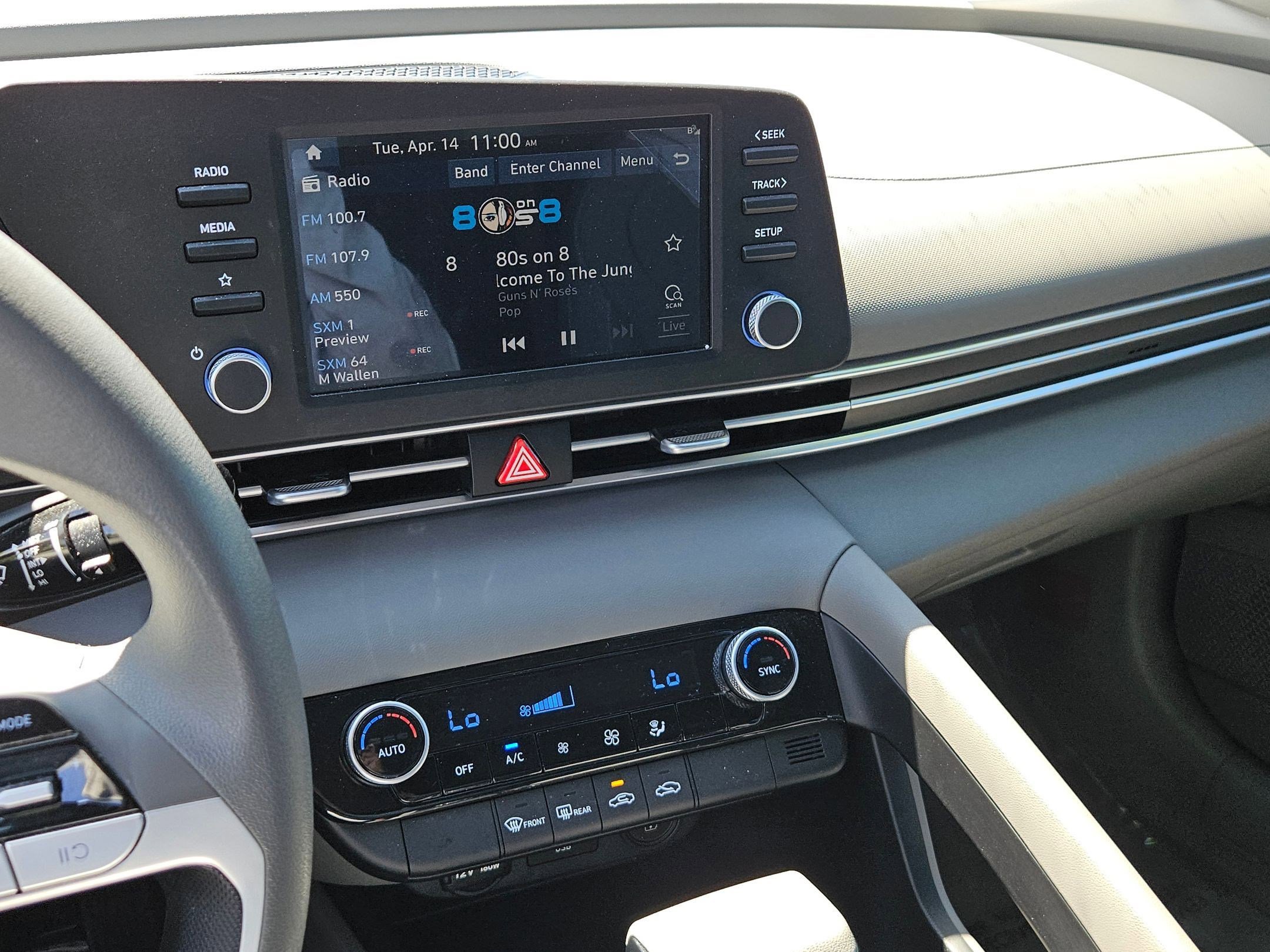 Used 2023 Hyundai Elantra SEL image 19