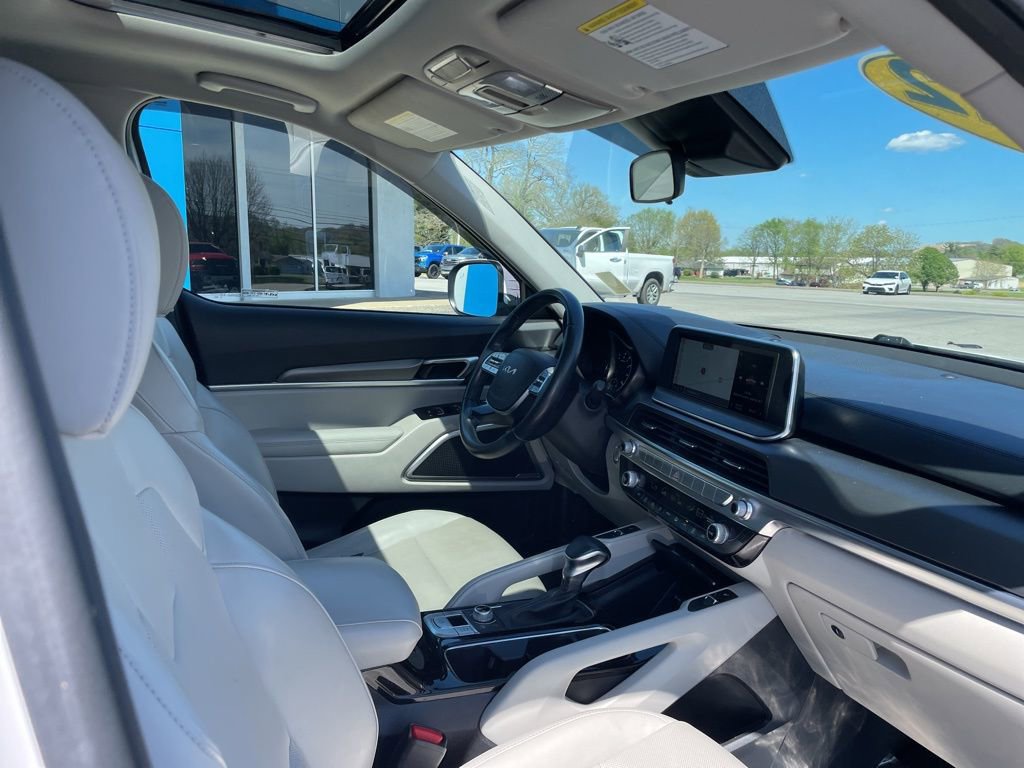 Used 2022 Kia Telluride S AWD/4WD image 30