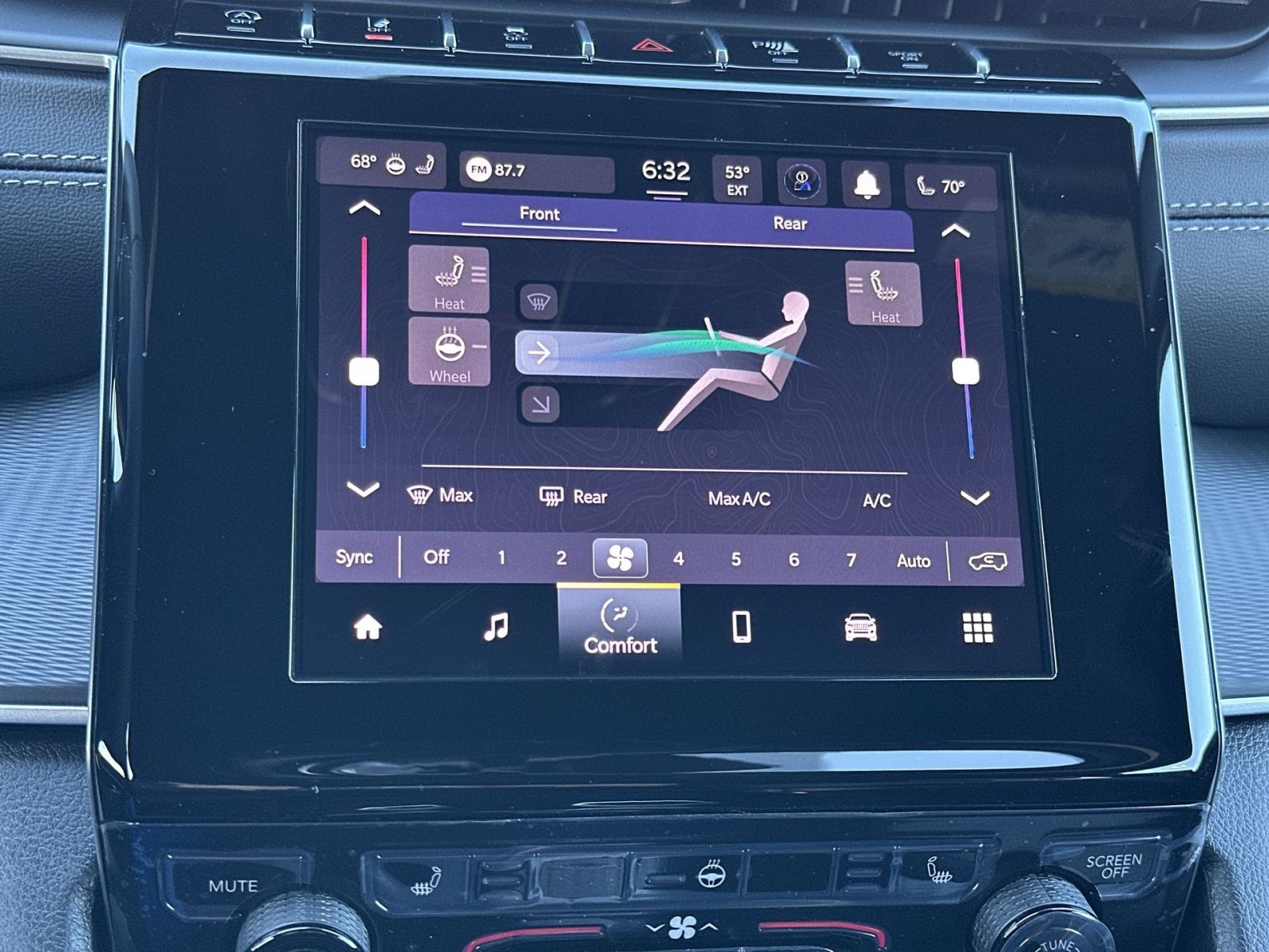 New 2025 Jeep Grand Cherokee L Altitude AWD/4WD image 20