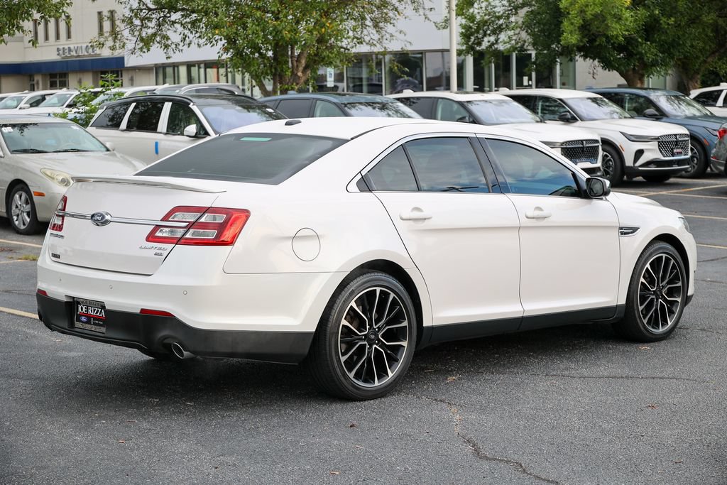 Used 2019 Ford Taurus Limited AWD/4WD image 31