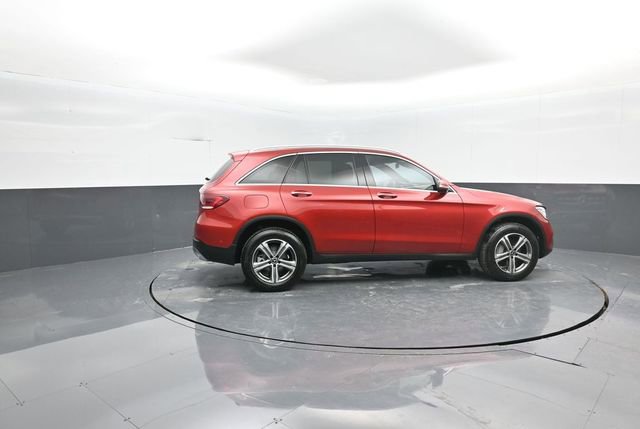 Used 2021 Mercedes-Benz GLC 300 4MATIC w/ Multimedia Package image 8