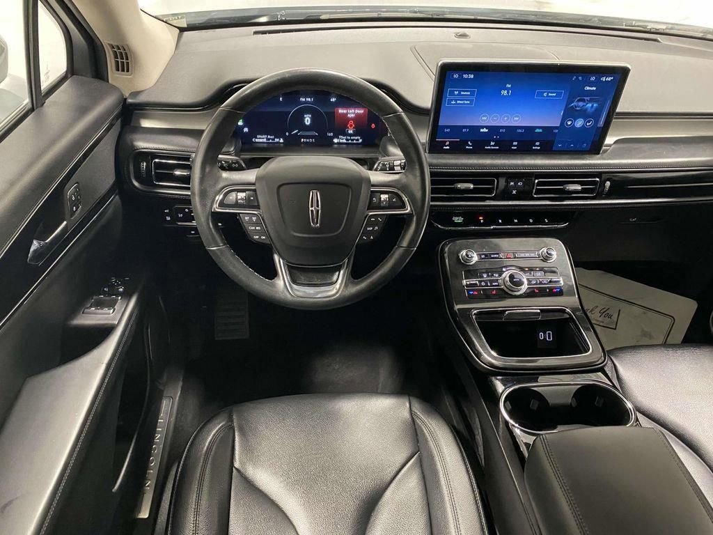 Used 2022 Lincoln Nautilus AWD image 8