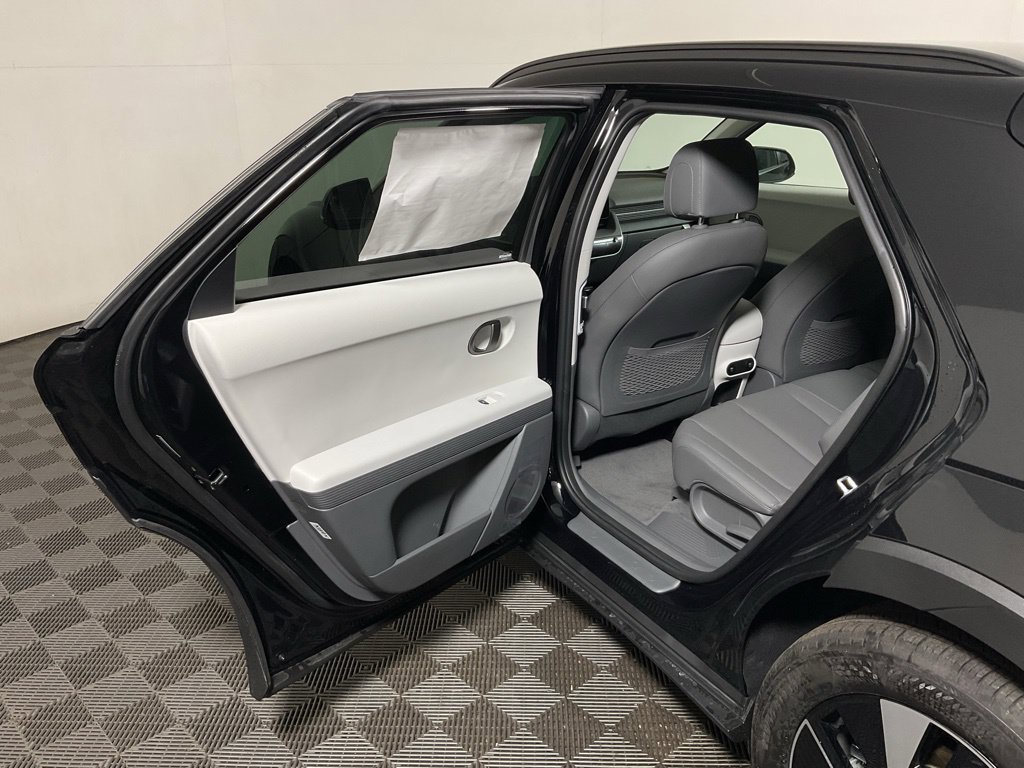 New 2027 Hyundai Ioniq 5 SEL AWD/4WD image 29