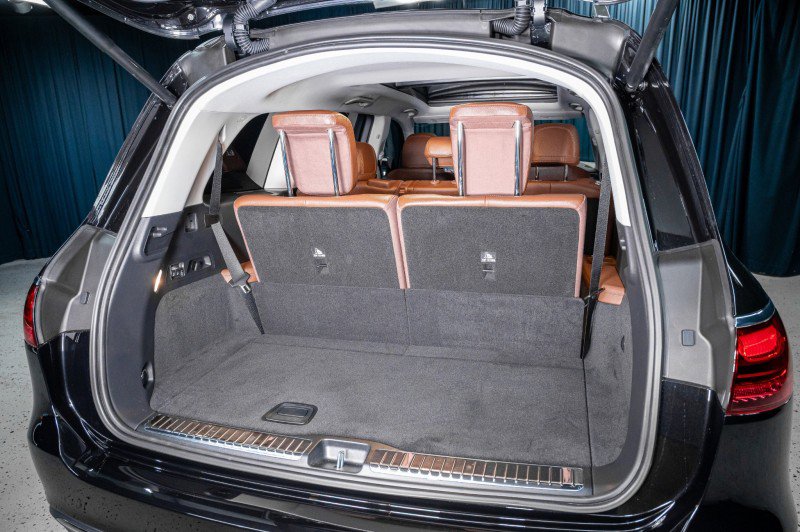 New 2026 Mercedes-Benz GLS 450 4MATIC image 6