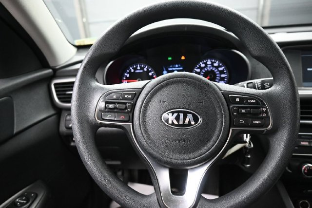 Used 2018 Kia Optima LX FWD image 8
