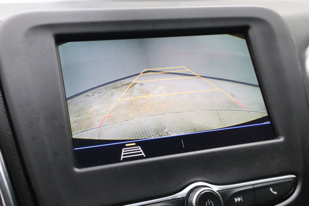 Used 2020 Chevrolet Equinox LS image 3