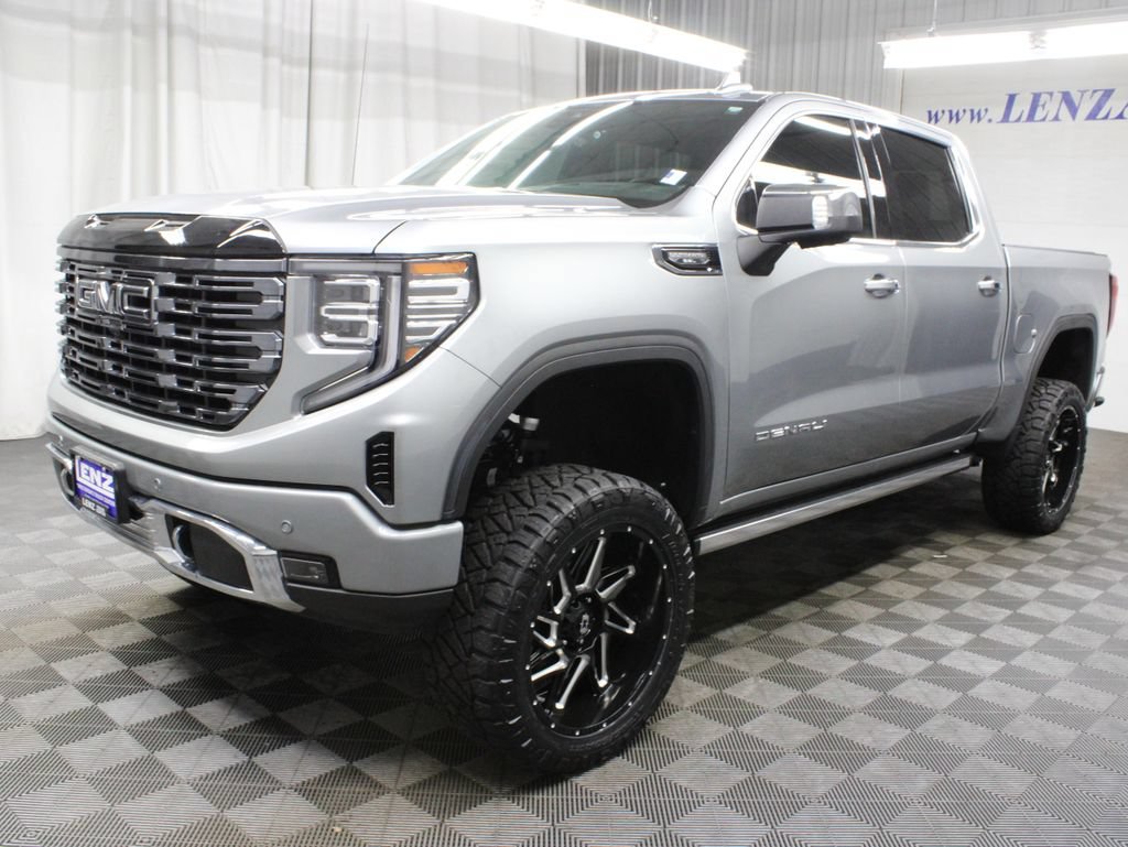 Used 2025 GMC Sierra 1500 Denali Ultimate AWD/4WD image 7