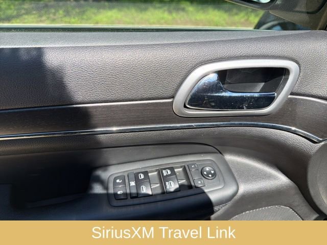 Used 2018 Jeep Grand Cherokee Limited image 24